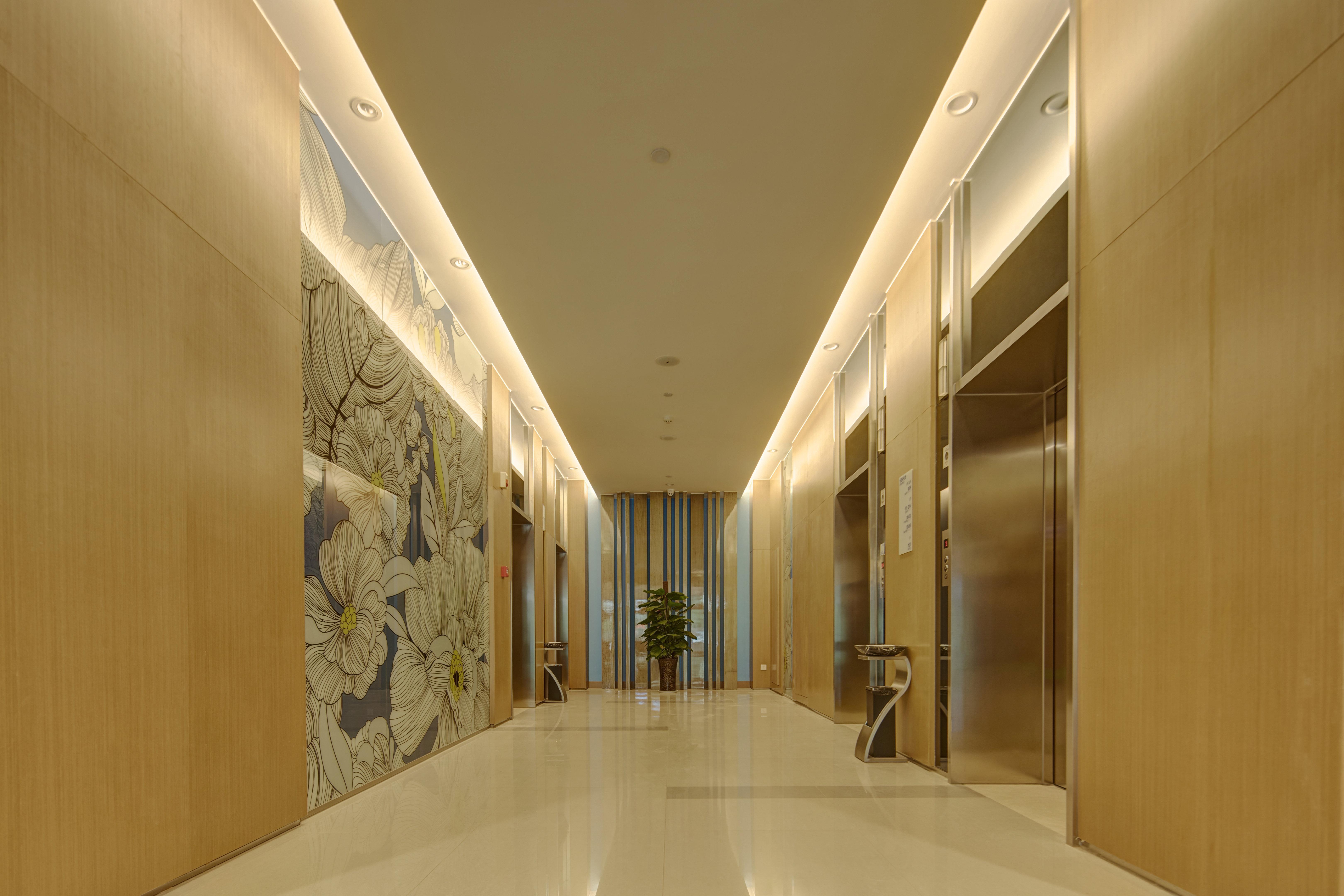 Holiday Inn Express Luoyang Yichuan By Ihg Εξωτερικό φωτογραφία
